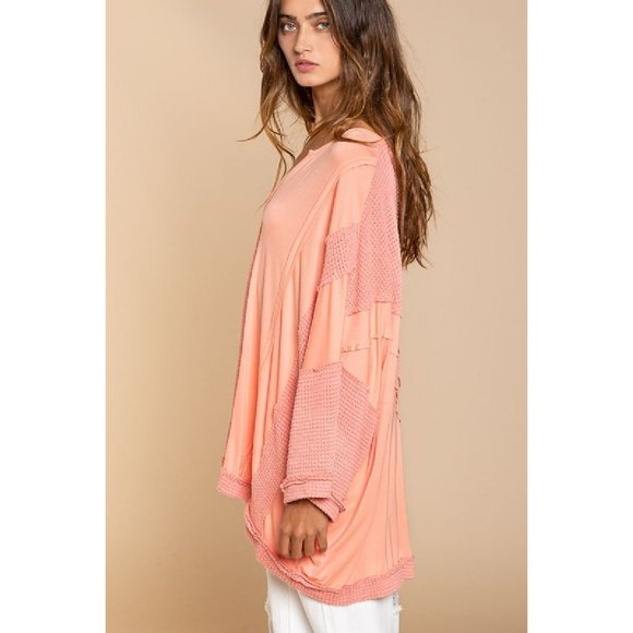 POL Coral Orange Oversized fit V-neck 3/4 Sleeve Thermal Knit Top - Picture 5 of 5